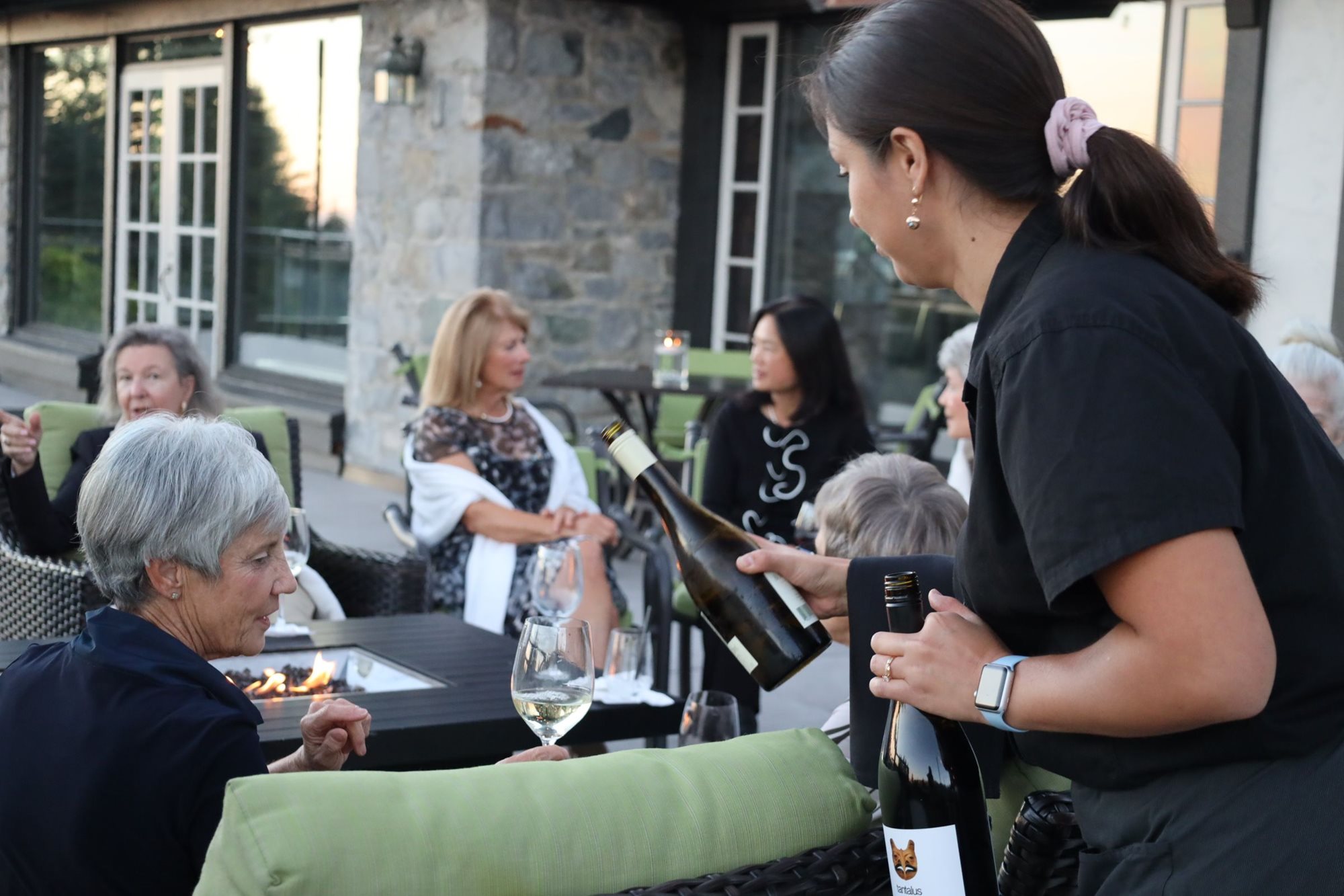 Pearls_Pins_Dinner_10